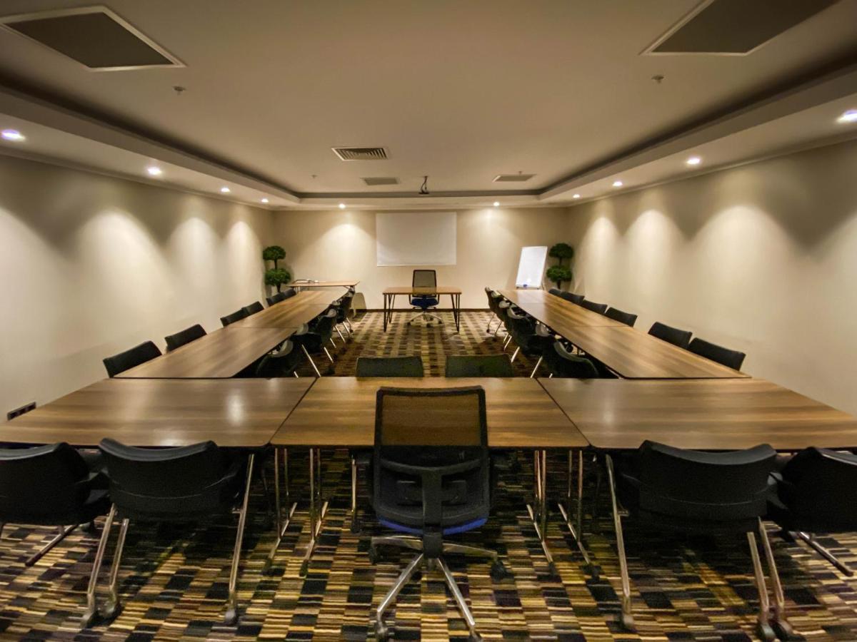 Ostimpark Business Hotel Анкара Екстер'єр фото